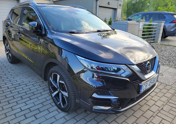 Nissan Qashqai cena 71900 przebieg: 94300, rok produkcji 2017 z Szczecin małe 56